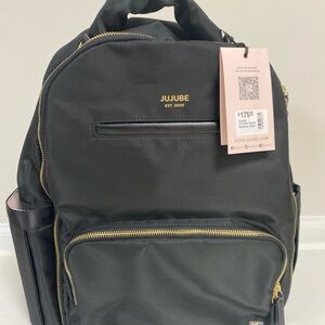JuJuBe Classic Backpack/Diaper Bag,15 Pockets, Insulated Bottle Pocket, NWT